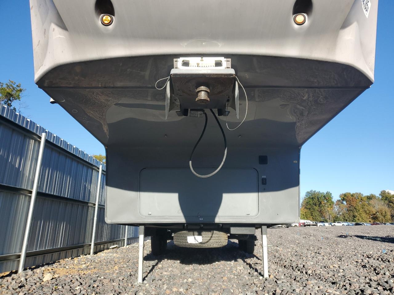 2012 Heartland Greystone - Rv VIN: 5SFG322XCE243694 Lot: 91382185