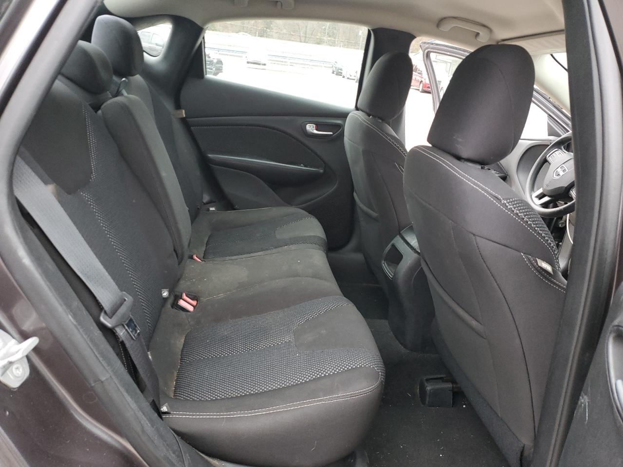 2015 Dodge Dart Sxt VIN: 1C3CDFBB9FD420560 Lot: 92377205