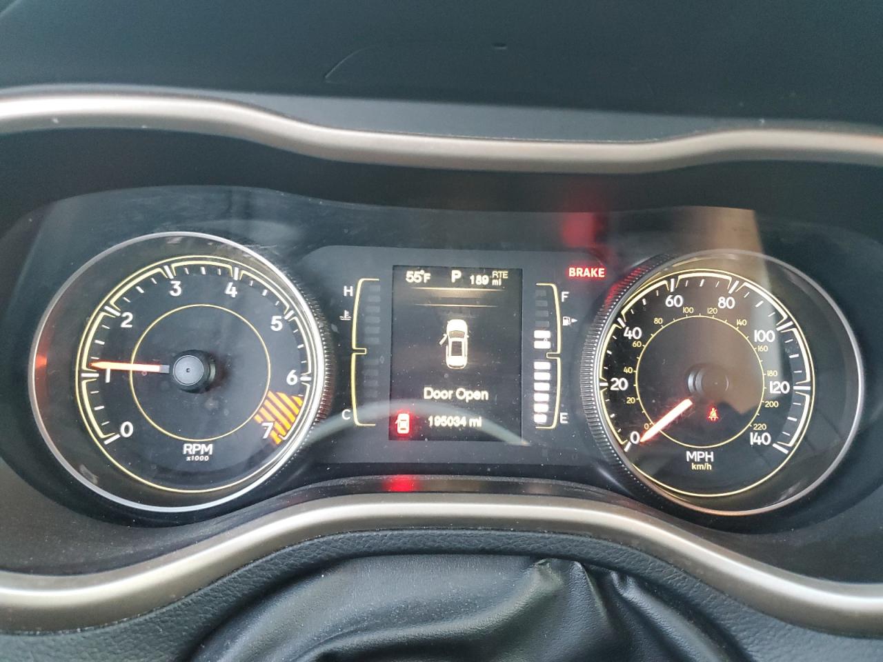 2014 Jeep Cherokee Latitude VIN: 1C4PJMCB2EW299916 Lot: 92873645