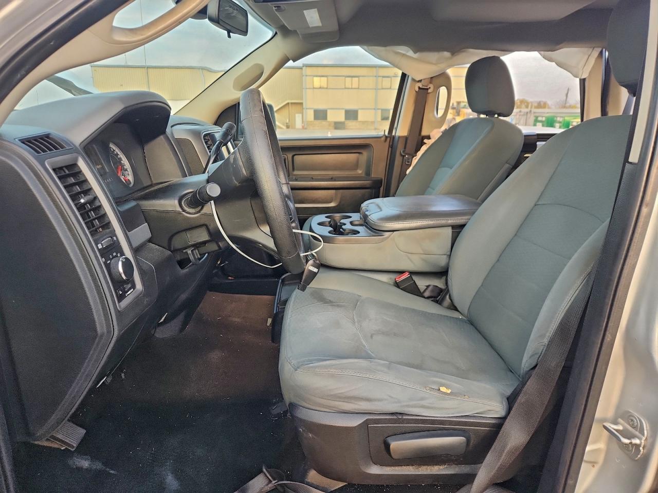 2014 Ram 1500 St VIN: 1C6RR7KT2ES112041 Lot: 92909005