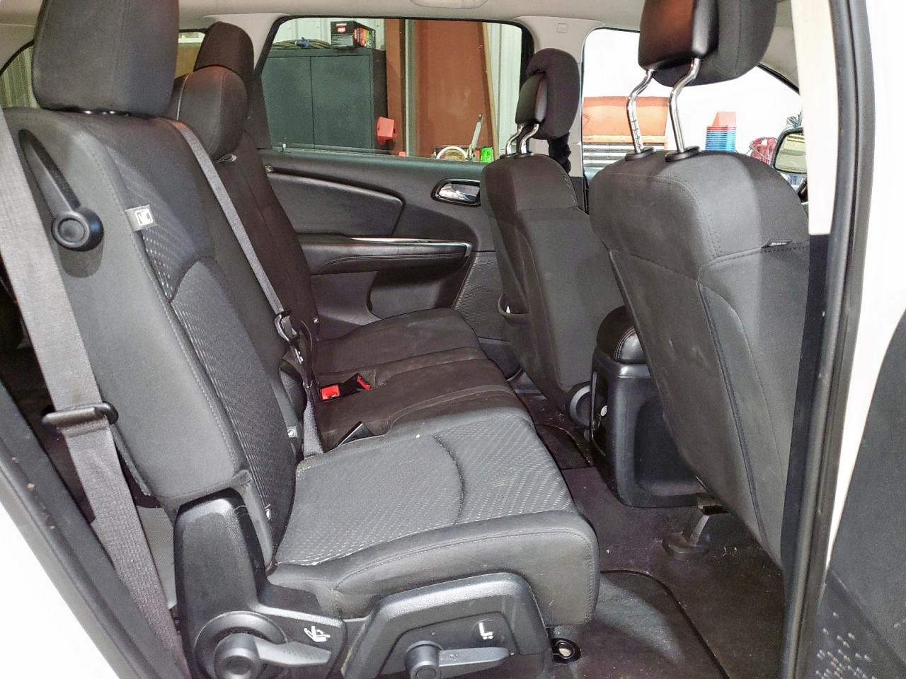 2018 Dodge Journey Se VIN: 3C4PDCABXJT531277 Lot: 92118695