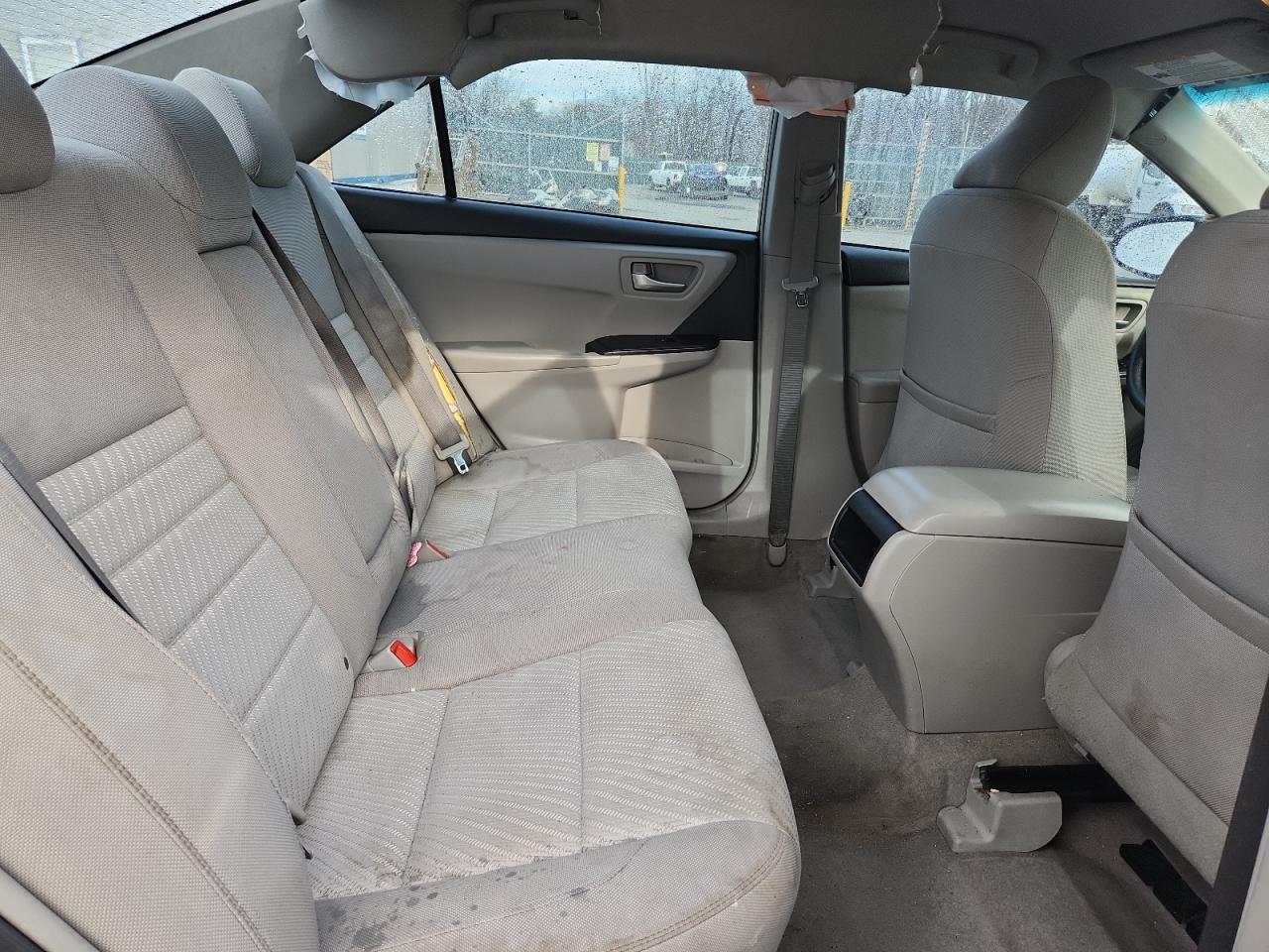 2015 Toyota Camry Le VIN: 4T1BF1FK0FU998637 Lot: 93126535