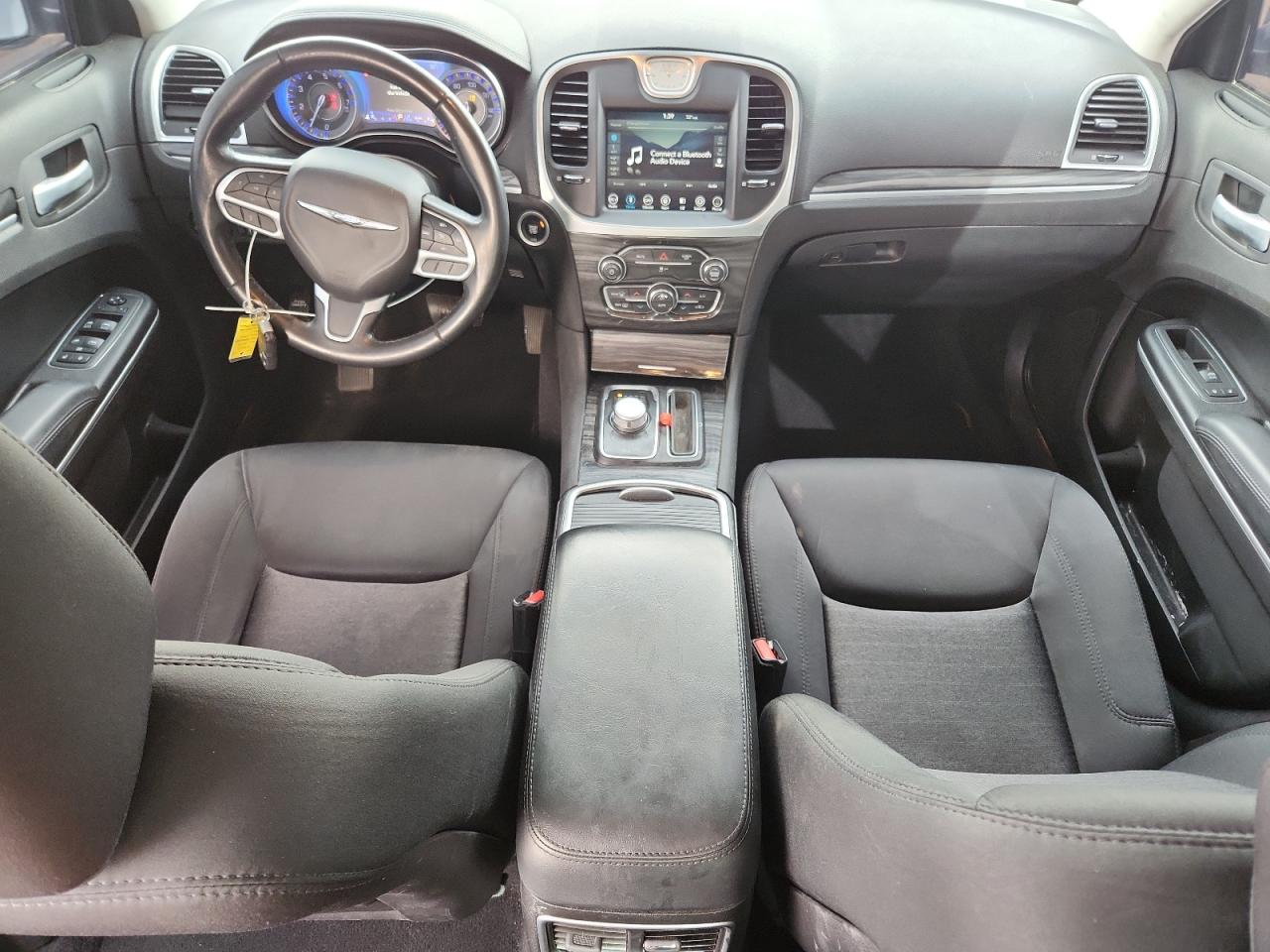 2019 Chrysler 300 Touring VIN: 2C3CCAAG7KH582638 Lot: 93469905