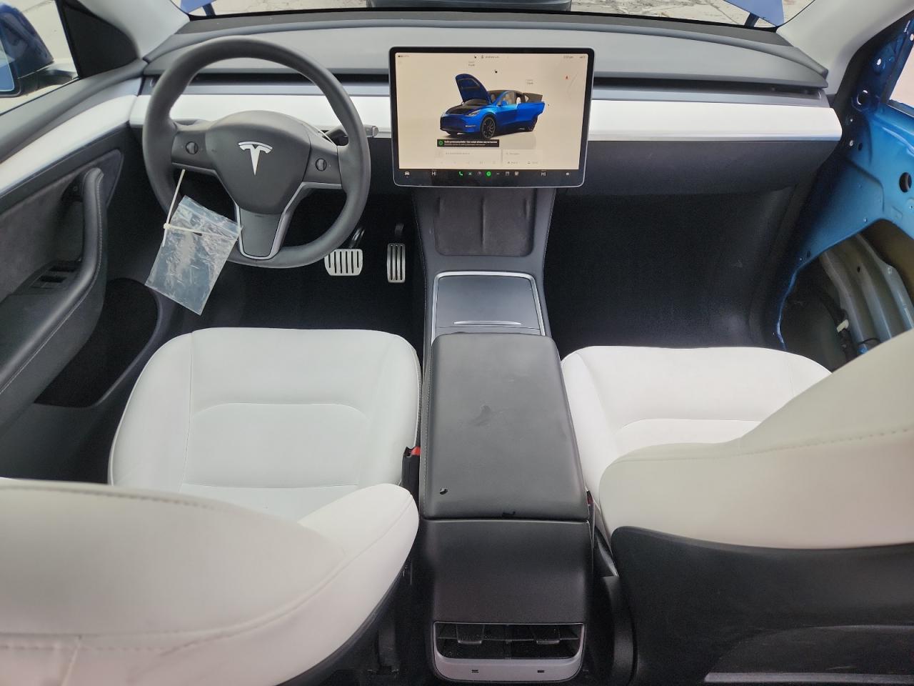 2022 Tesla Model Y VIN: 7SAYGDEF5NF552656 Lot: 93774235