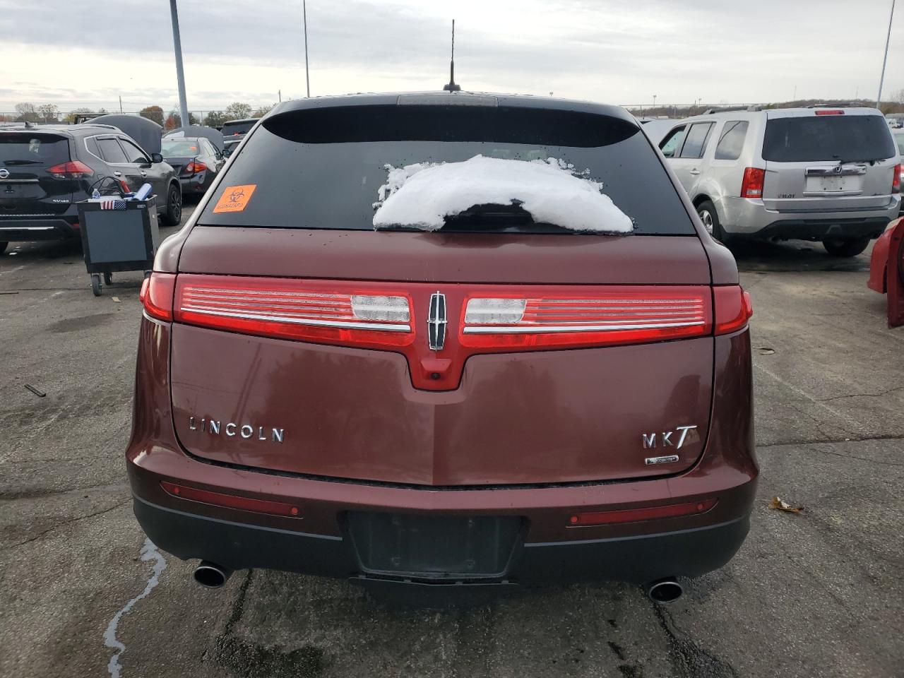 2015 Lincoln Mkt VIN: 2LMHJ5AT4FBL01707 Lot: 92398715