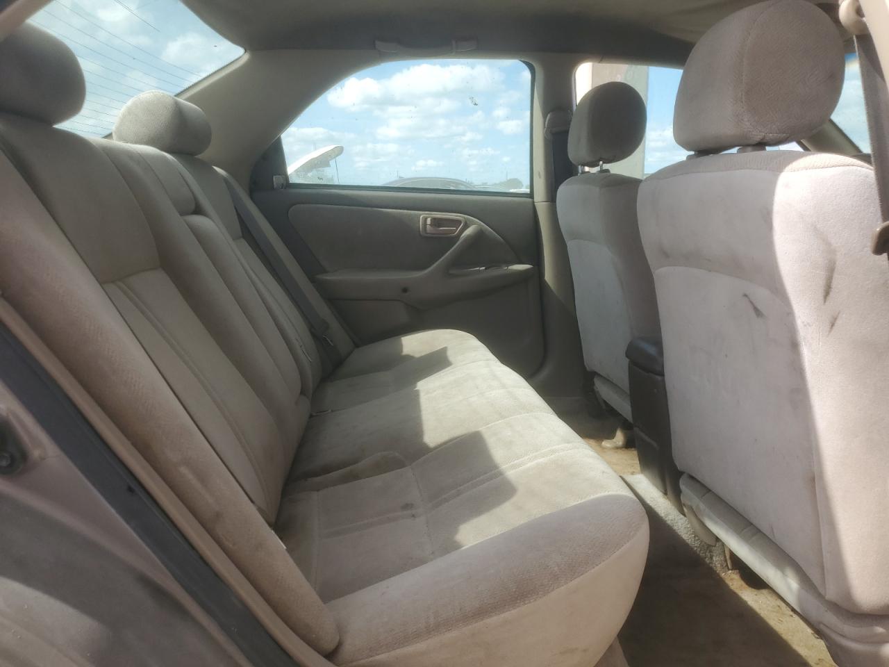 1999 Toyota Camry Ce VIN: 4T1BG22K8XU568817 Lot: 92110035