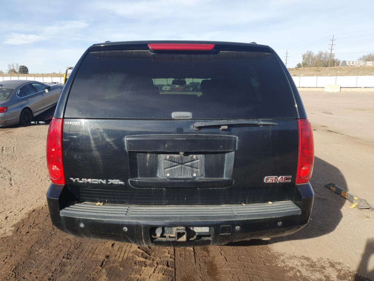 2014 GMC Yukon Xl K1500 Slt VIN: 1GKS2KE70ER242413 Lot: 92469375