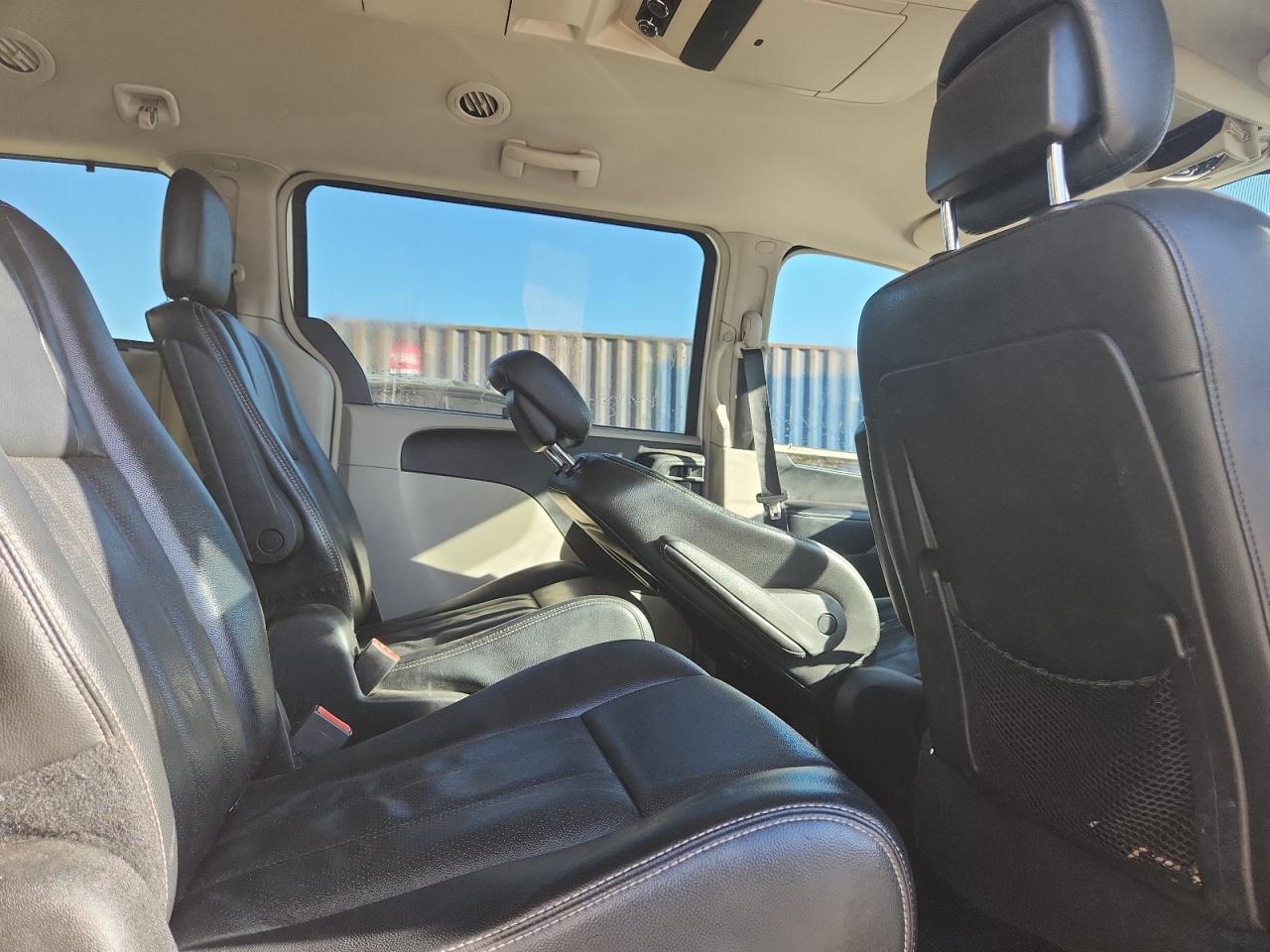 2012 Chrysler Town & Country Touring L VIN: 2C4RC1CG3CR267284 Lot: 92721015