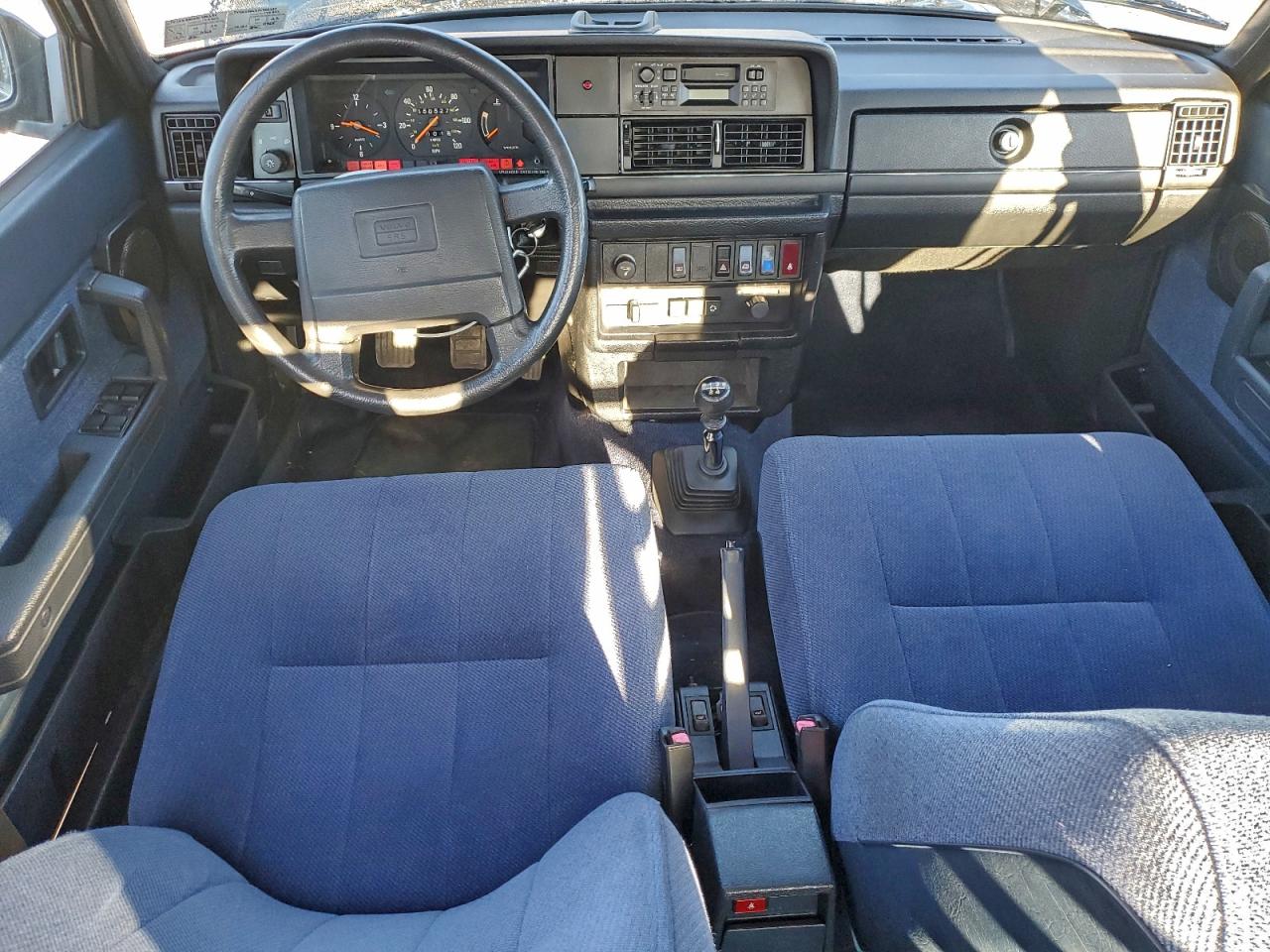 1993 Volvo 240 VIN: YV1AS880XP1488289 Lot: 94275755