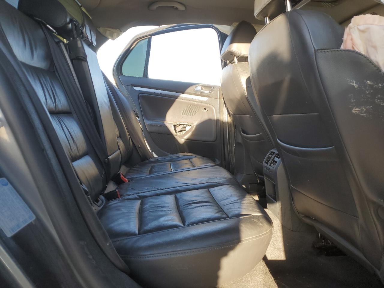 2006 Volkswagen Jetta Tdi Option Package 2 VIN: 3VWDT71K46M777401 Lot: 90987835