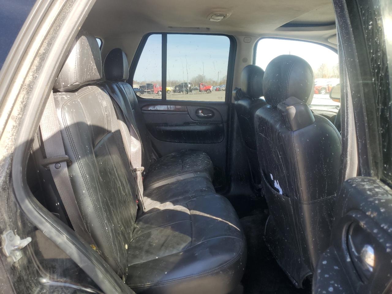 2005 GMC Envoy VIN: 1GKDT13S852353467 Lot: 92055375