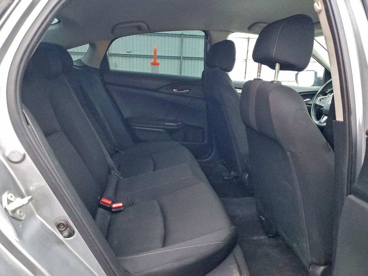 2019 Honda Civic Lx VIN: 2HGFC2F61KH583820 Lot: 85439575