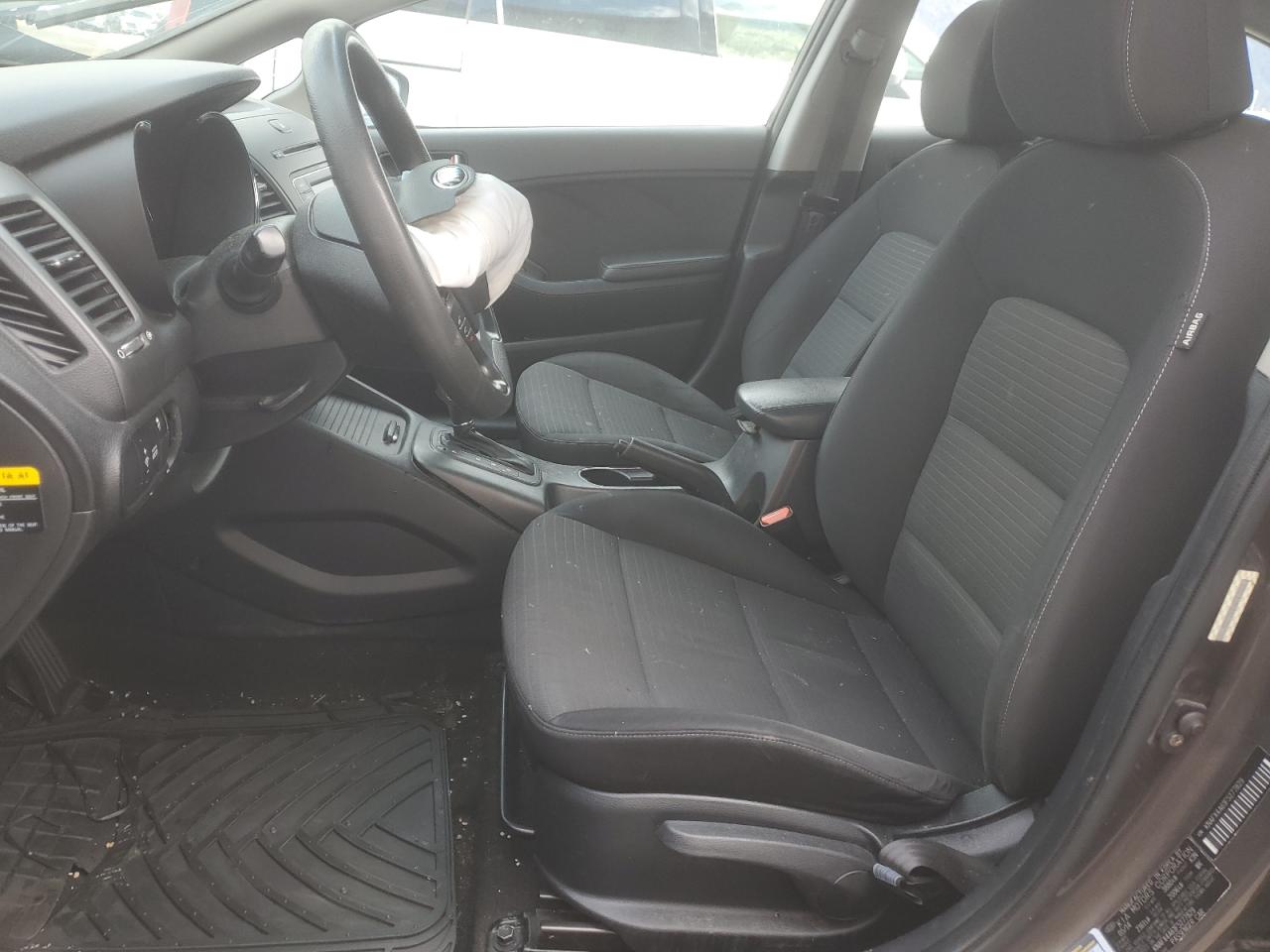 2015 Kia Forte Lx VIN: KNAFX4A61F5277829 Lot: 93481895