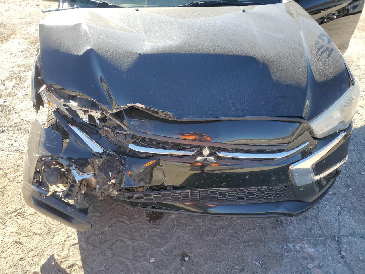 2018 Mitsubishi Outlander Sport Es VIN: JA4AP3AU8JU025316 Lot: 91741985