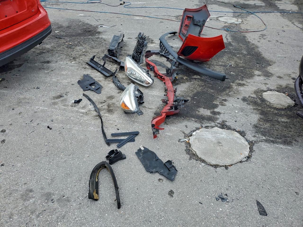 2017 Ford Focus Se VIN: 1FADP3F21HL315087 Lot: 94490305