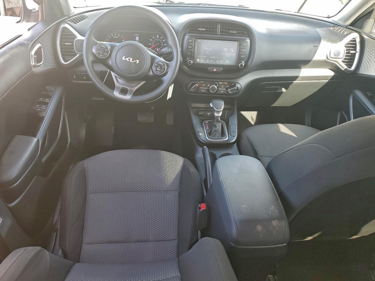 2022 Kia Soul Lx VIN: KNDJ23AU4N7801126 Lot: 94157595