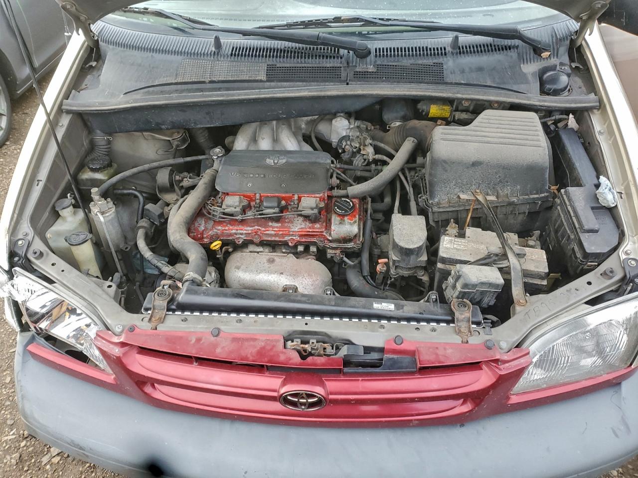 2000 Toyota Sienna Ce VIN: 4T3ZF19C7YU176270 Lot: 94343375