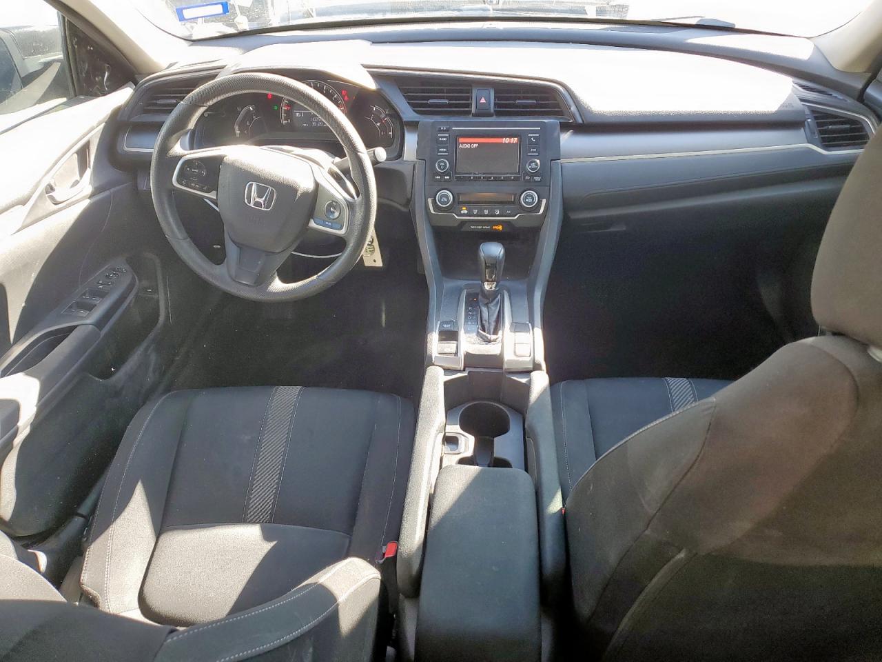 2018 Honda Civic Lx VIN: 19XFC2F57JE011828 Lot: 90492205