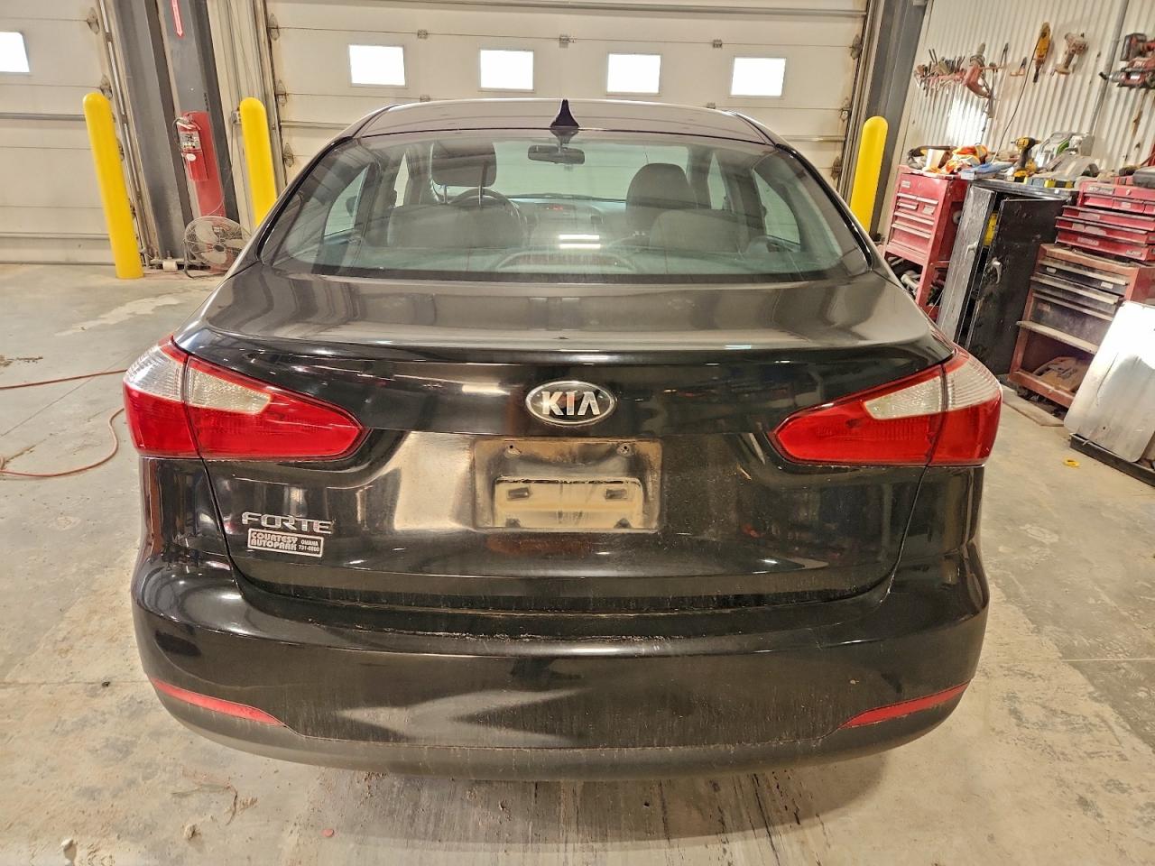 2015 Kia Forte Lx VIN: KNAFX4A65F5437257 Lot: 94502045