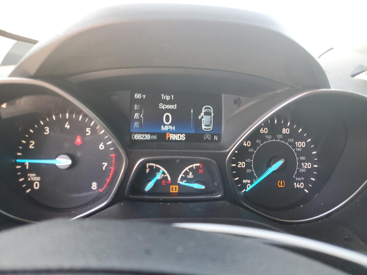 2018 Ford Escape Se VIN: 1FMCU0GD9JUA40917 Lot: 92736175