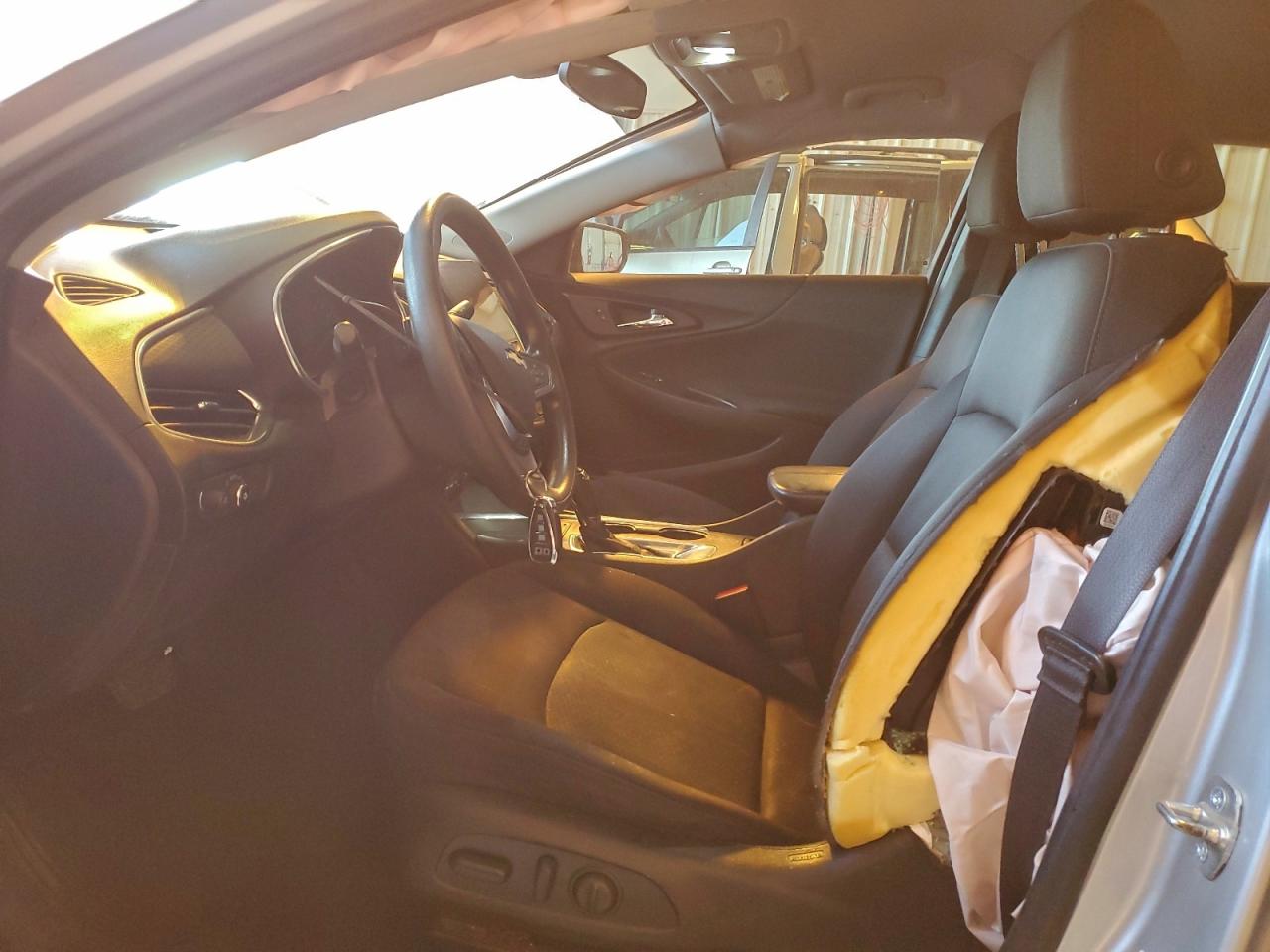 2019 Chevrolet Malibu Lt VIN: 1G1ZD5ST2KF109682 Lot: 94308875