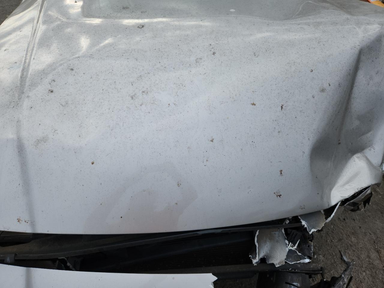 2004 Mercury Grand Marquis Gs VIN: 2MEFM74W24X670533 Lot: 93450225