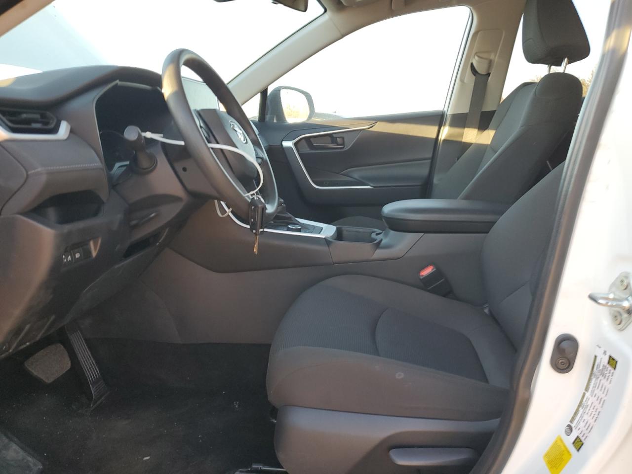 2024 Toyota Rav4 Le VIN: 4T3MWRFVXRU160693 Lot: 90110735