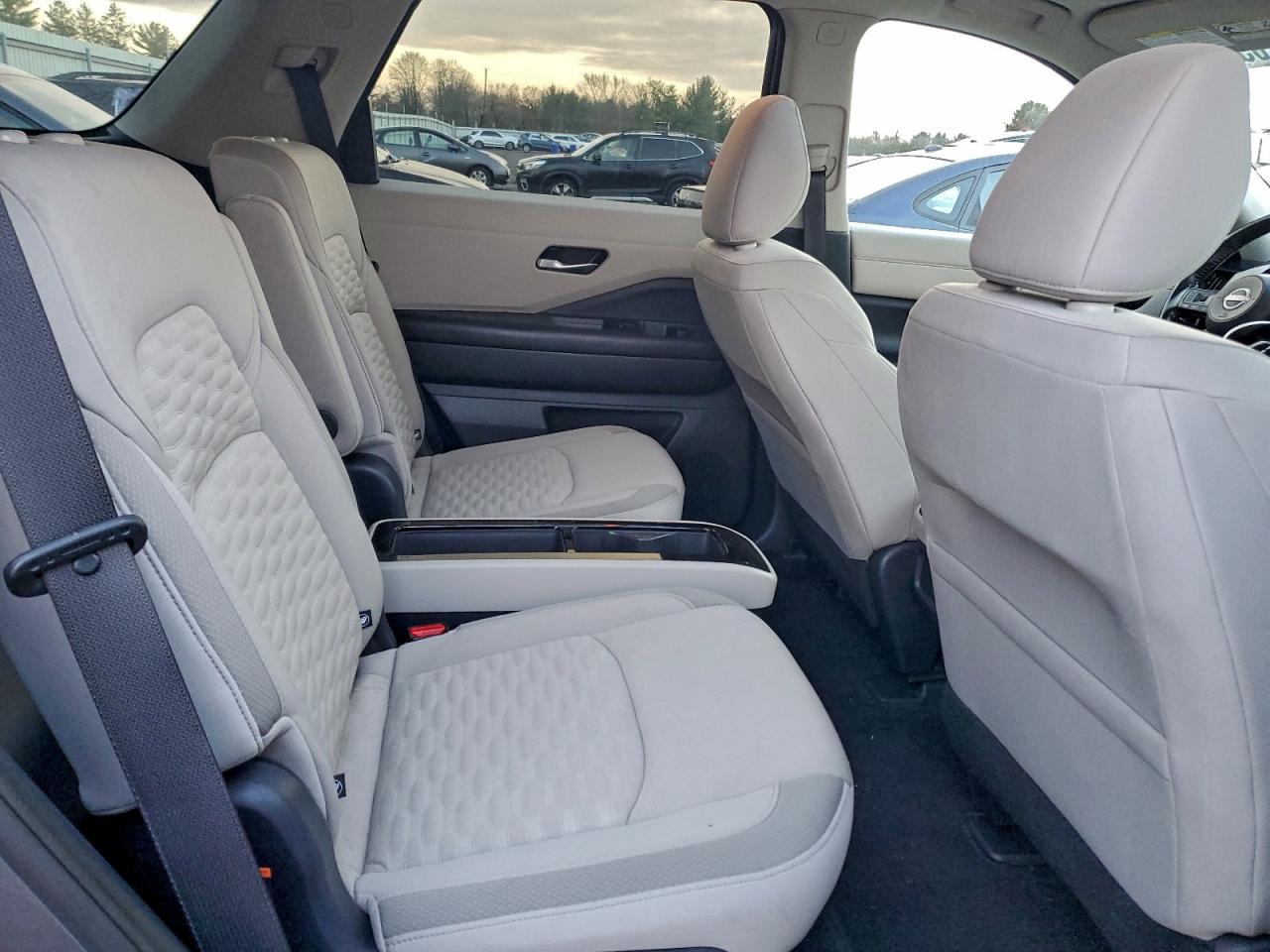 2022 Nissan Pathfinder Sv VIN: 5N1DR3BD5NC209762 Lot: 94703425