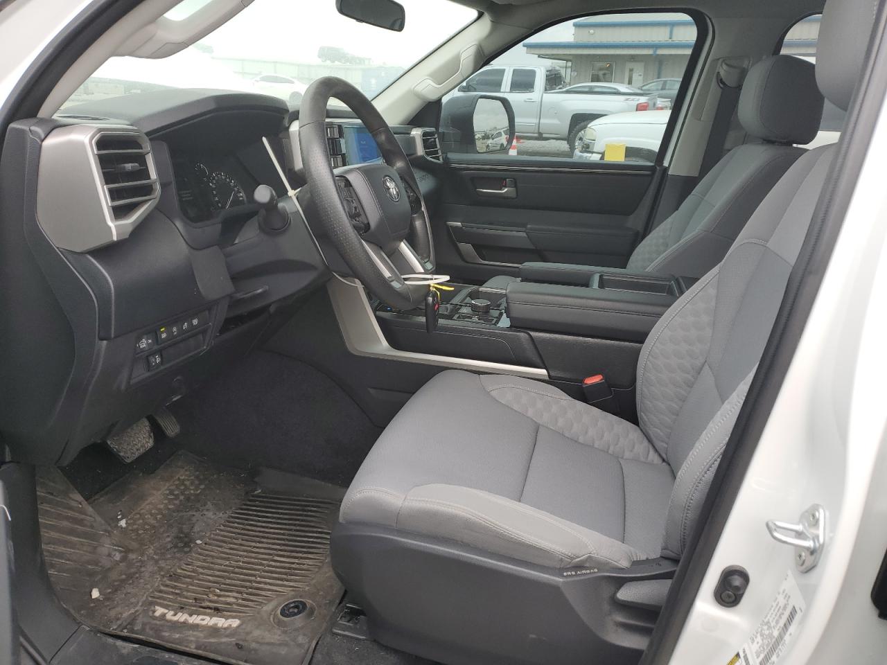 2022 Toyota Tundra Crewmax Sr VIN: 5TFLA5DB4NX037702 Lot: 90833415