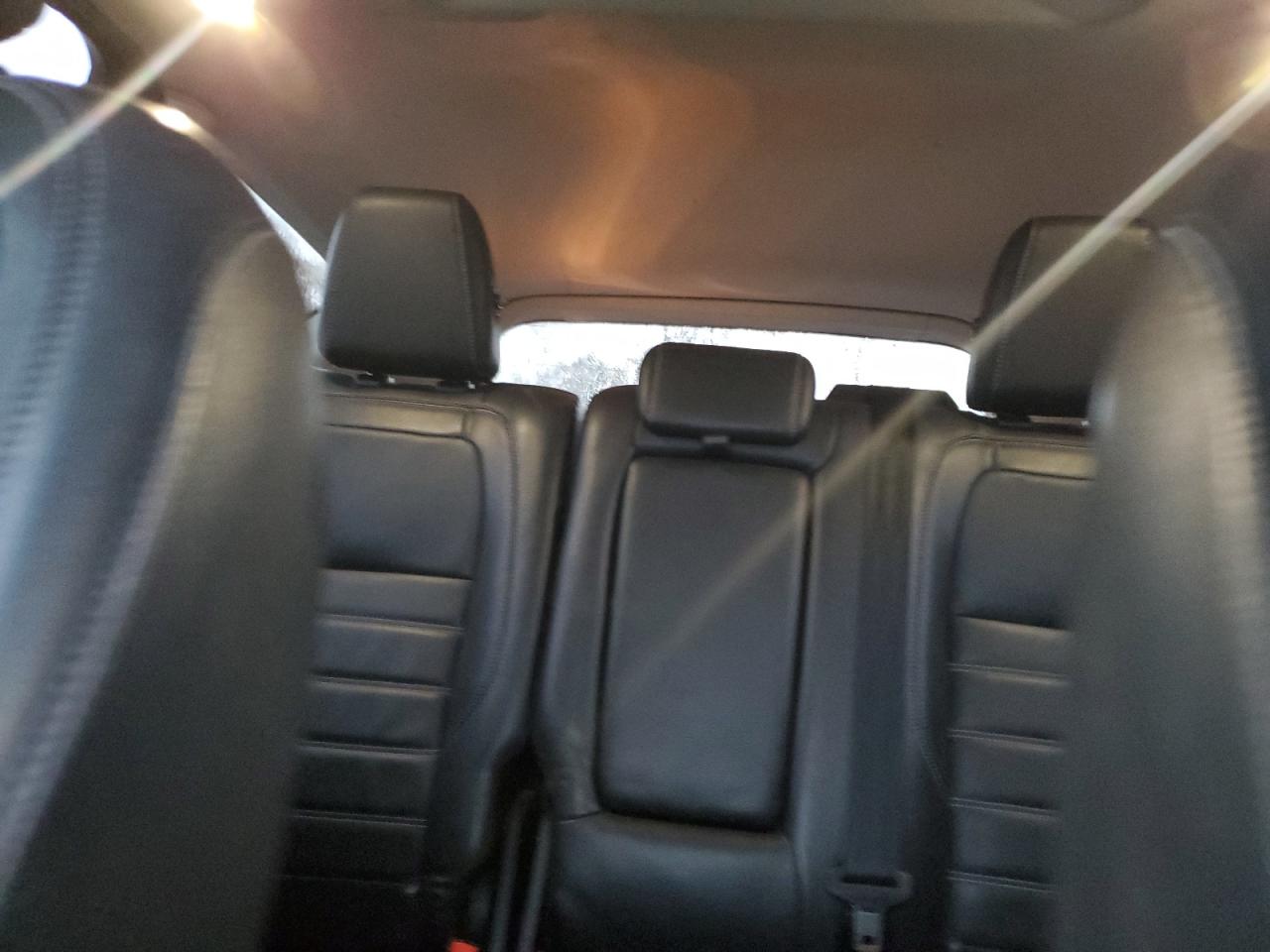 2018 Ford Escape Sel VIN: 1FMCU9HD5JUC21063 Lot: 90983535