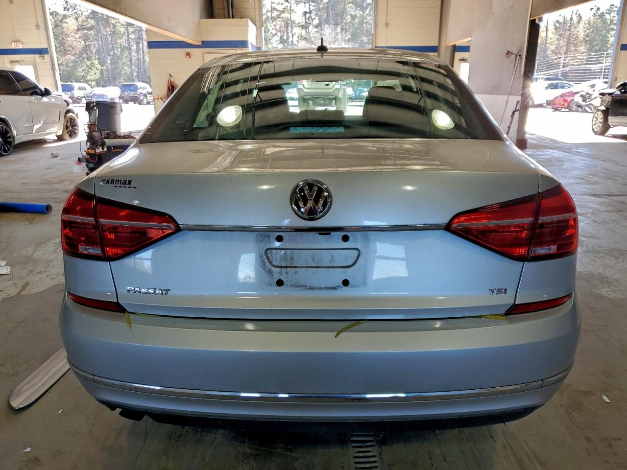 2016 Volkswagen Passat S VIN: 1VWAT7A37GC040062 Lot: 94195445