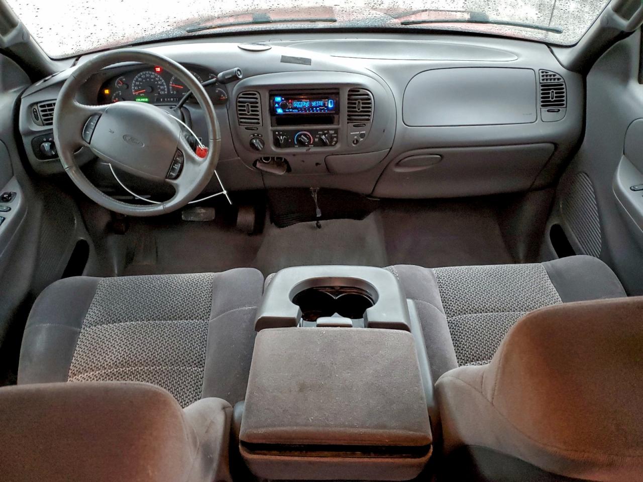 2002 Ford F150 VIN: 1FTRX18L02NA74919 Lot: 92749425