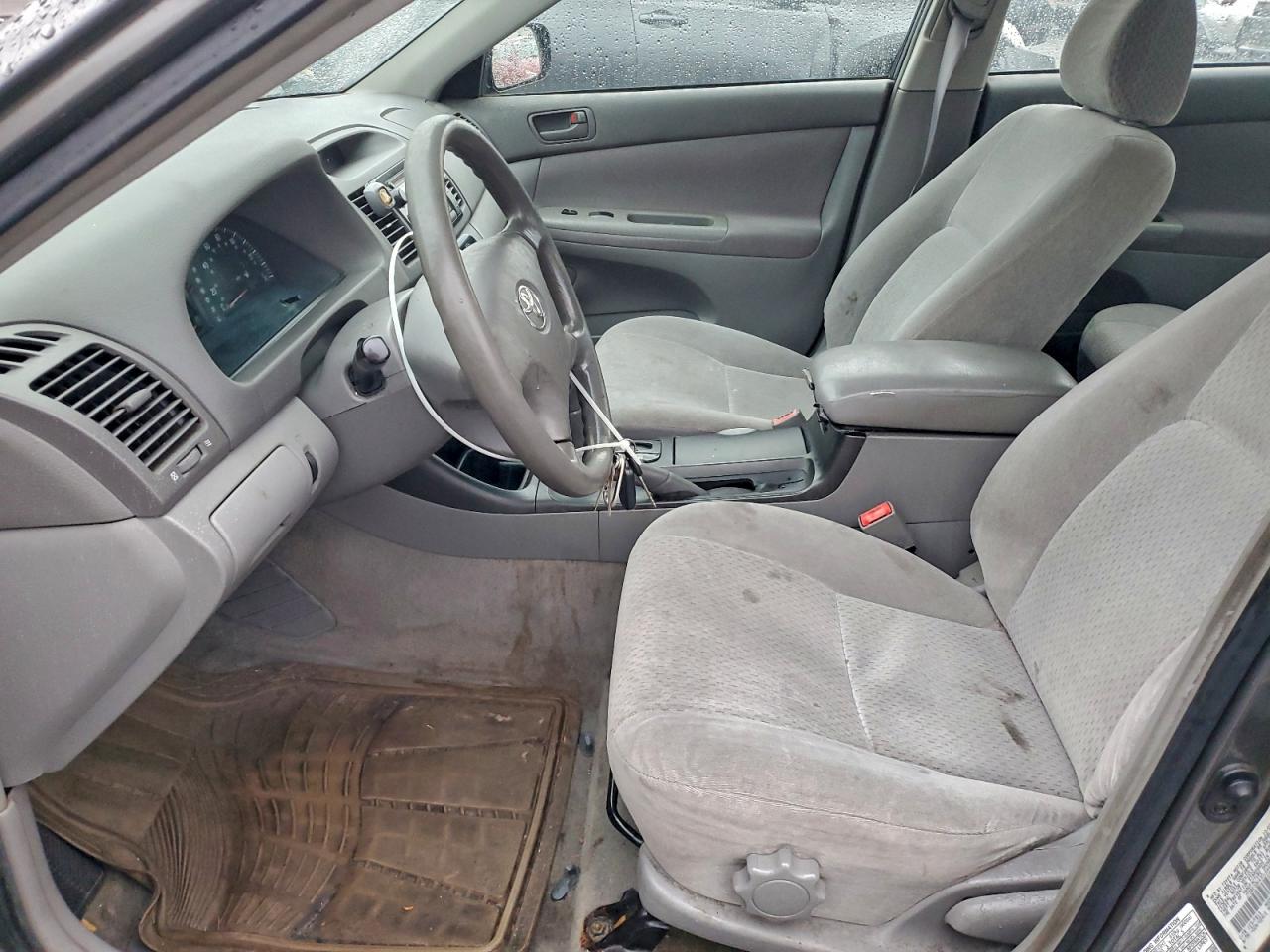 2003 Toyota Camry Le VIN: JTDBE32K430164401 Lot: 94232815