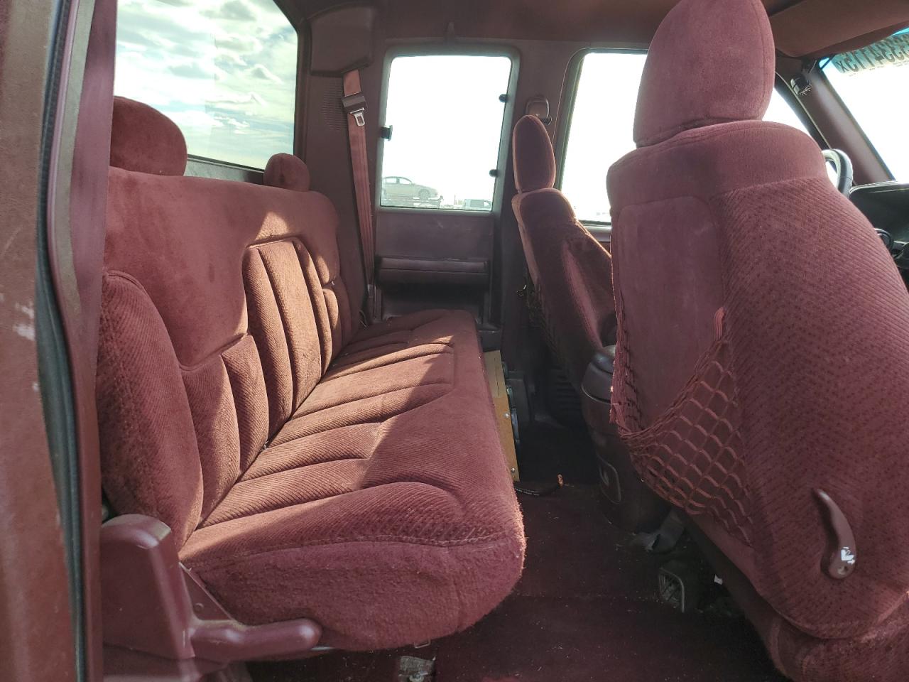 1998 GMC Sierra C1500 VIN: 2GTEC19R3W1551606 Lot: 93334115