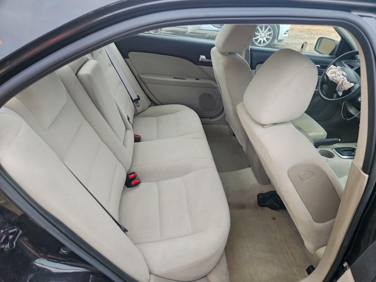 2009 Ford Fusion S VIN: 3FAHP06ZX9R197069 Lot: 93979565