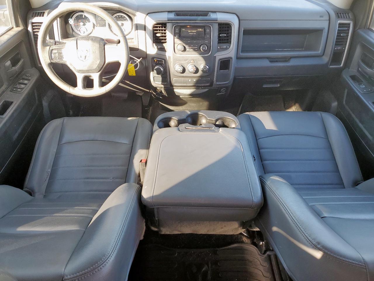 2019 Ram 1500 Classic Tradesman VIN: 1C6RR6FG0KS678749 Lot: 92250645