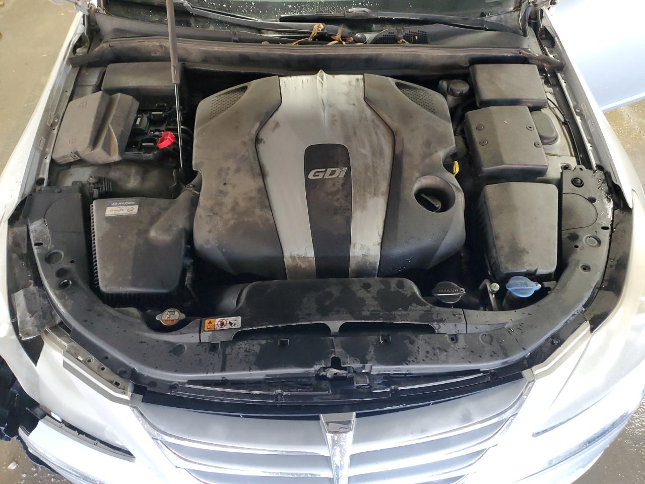 2013 Hyundai Genesis 3.8L VIN: KMHGC4DD6DU235832 Lot: 92301085