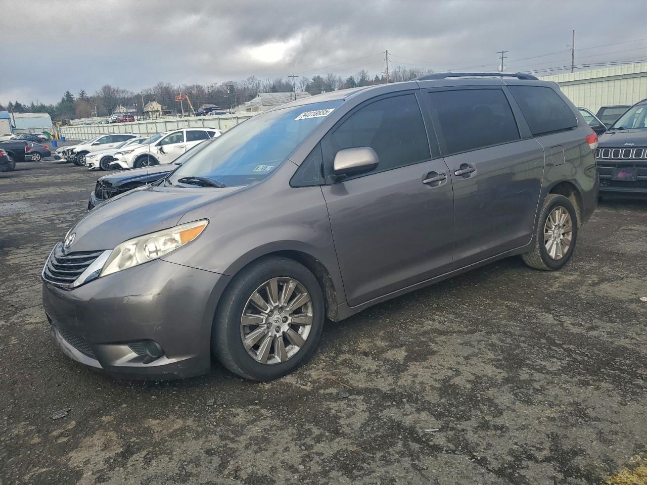 2011 Toyota Sienna Le