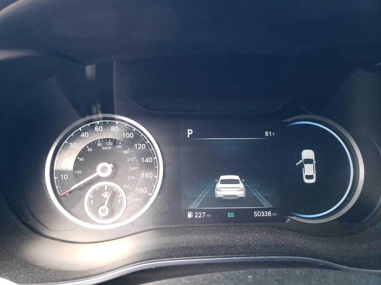 2022 Genesis G70 Base VIN: KMTG34TA5NU086697 Lot: 92000055