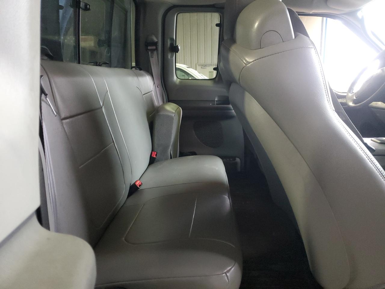 2004 Ford F250 Super Duty VIN: 1FTNX21P54EA01758 Lot: 91893815