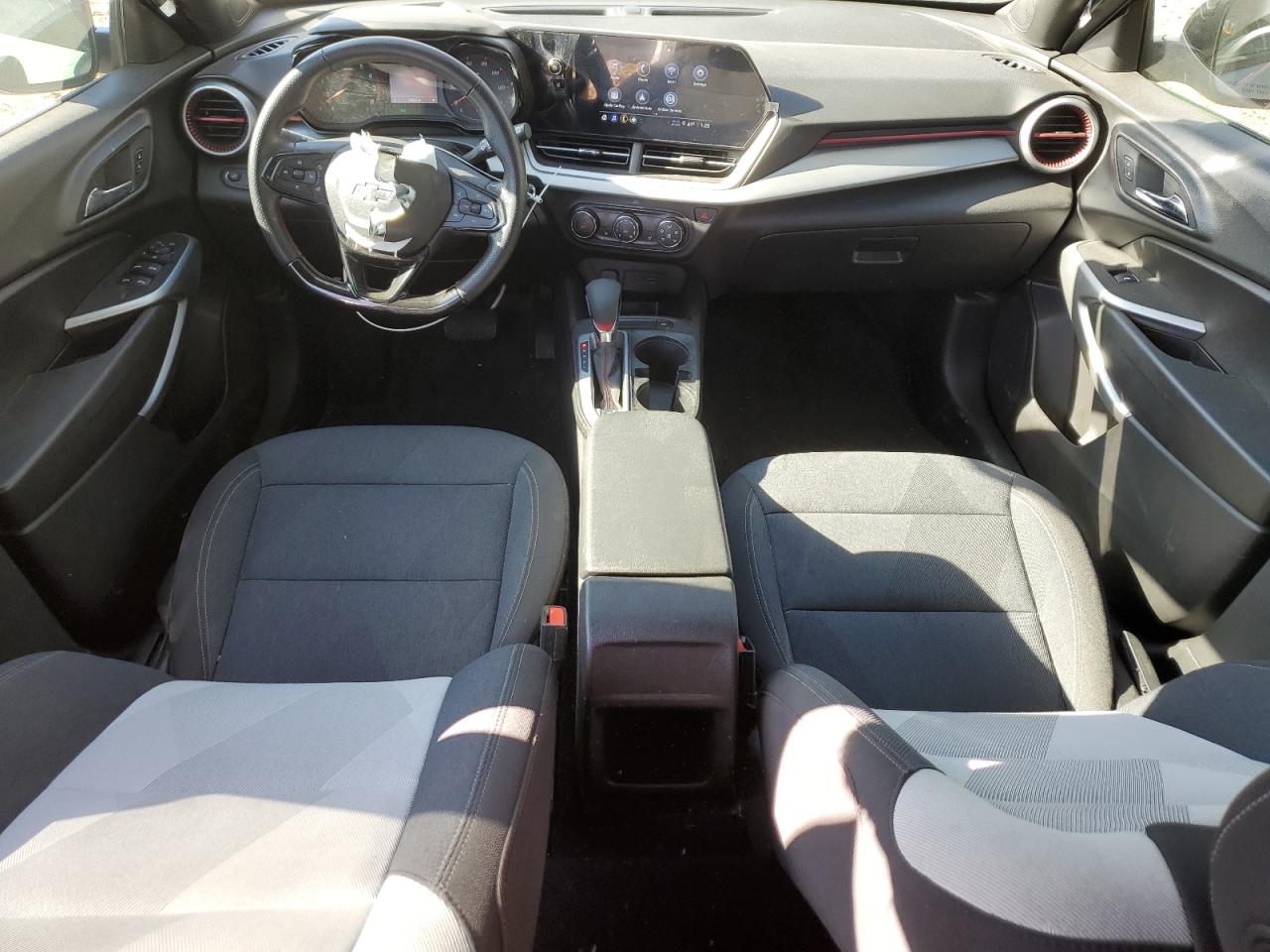 2024 Chevrolet Trax 1Rs VIN: KL77LGE22RC118035 Lot: 92226245