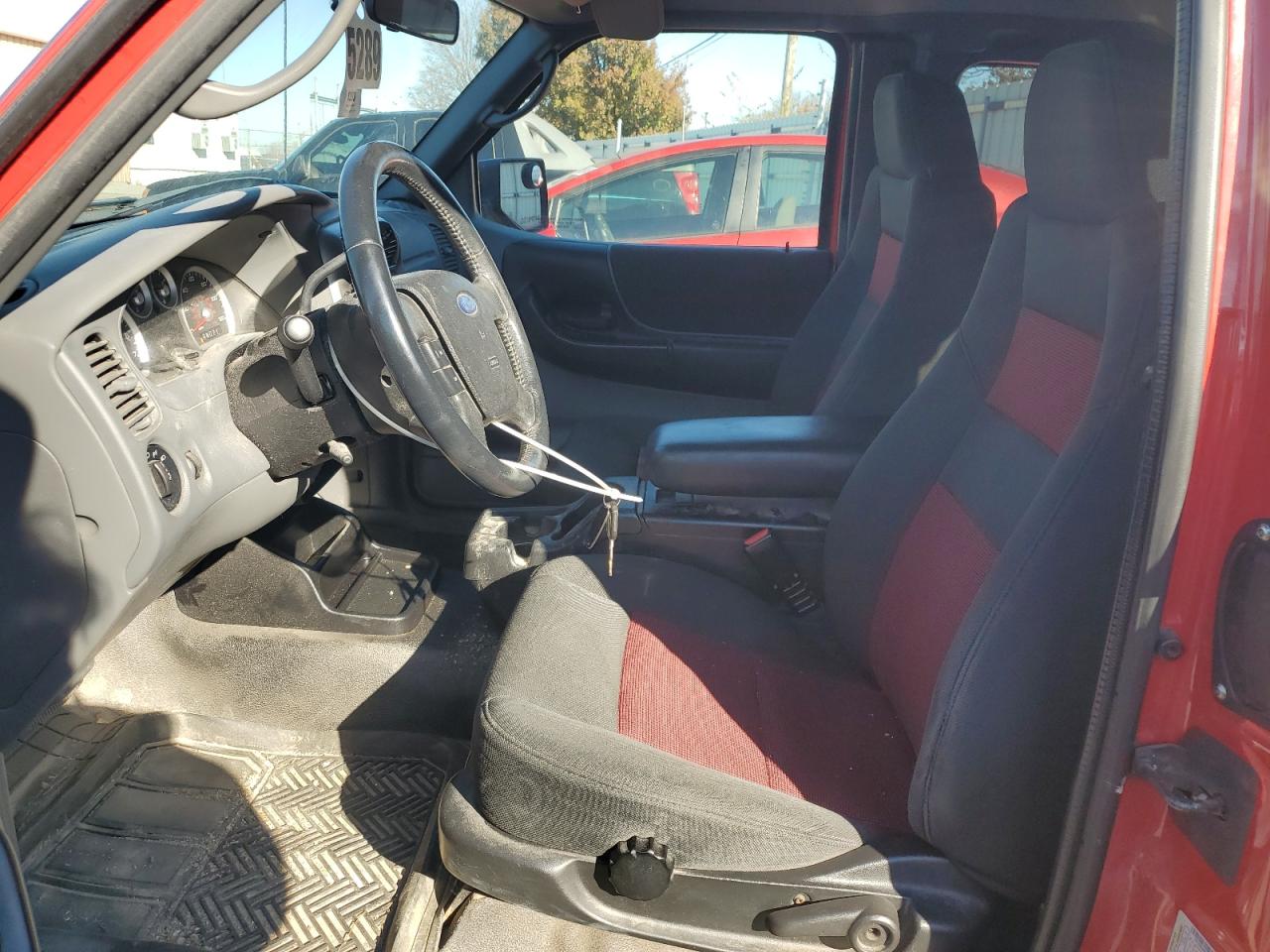 2009 Ford Ranger Super Cab VIN: 1FTZR45E99PA61831 Lot: 92497625