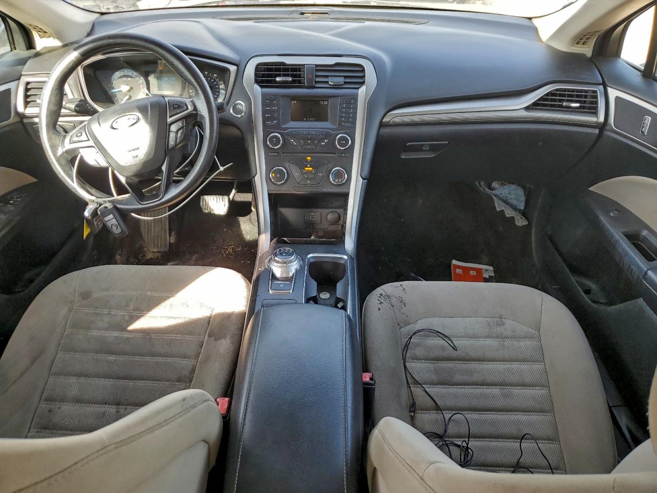 2017 Ford Fusion S VIN: 3FA6P0G72HR205054 Lot: 94153705