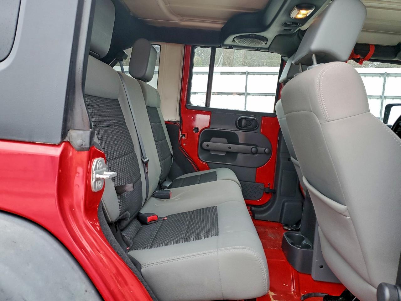 2010 Jeep Wrangler Unlimited Sport VIN: 1J4BA3H14AL143483 Lot: 93310175