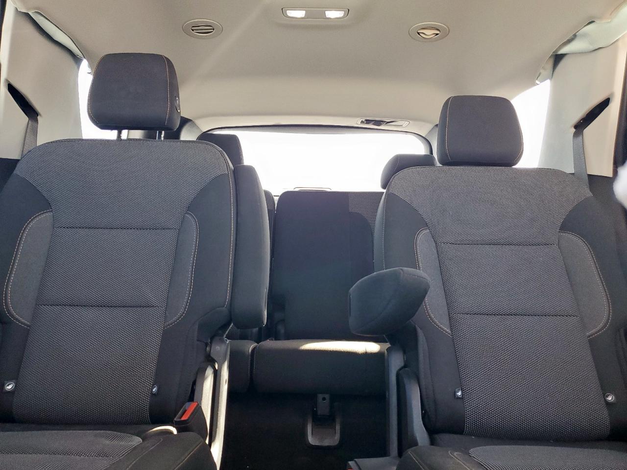 2018 Chevrolet Traverse Lt VIN: 1GNERGKW1JJ211748 Lot: 92017685