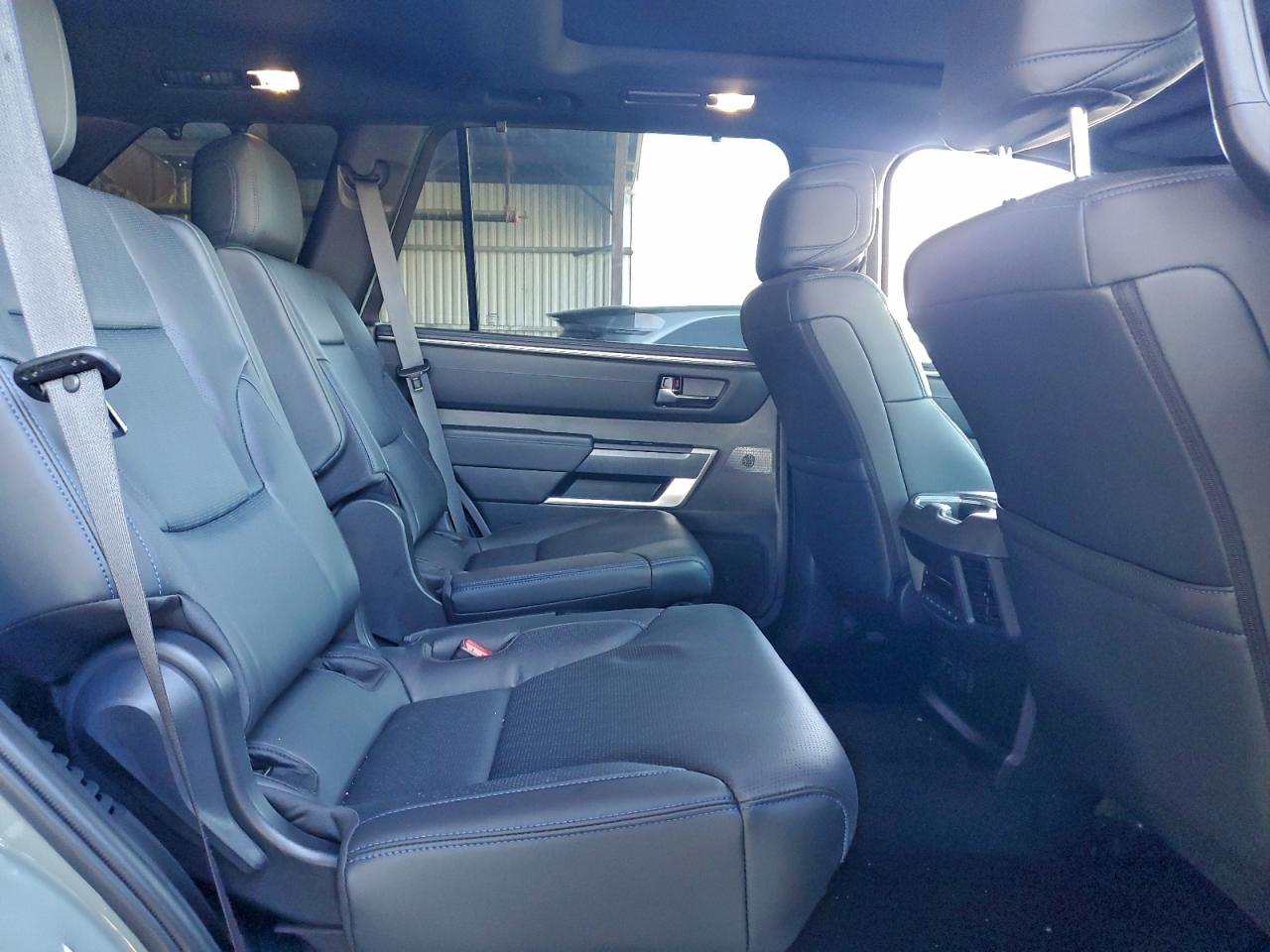 2025 Toyota Sequoia Sr5 VIN: 7SVAAABA3SX063607 Lot: 94324885