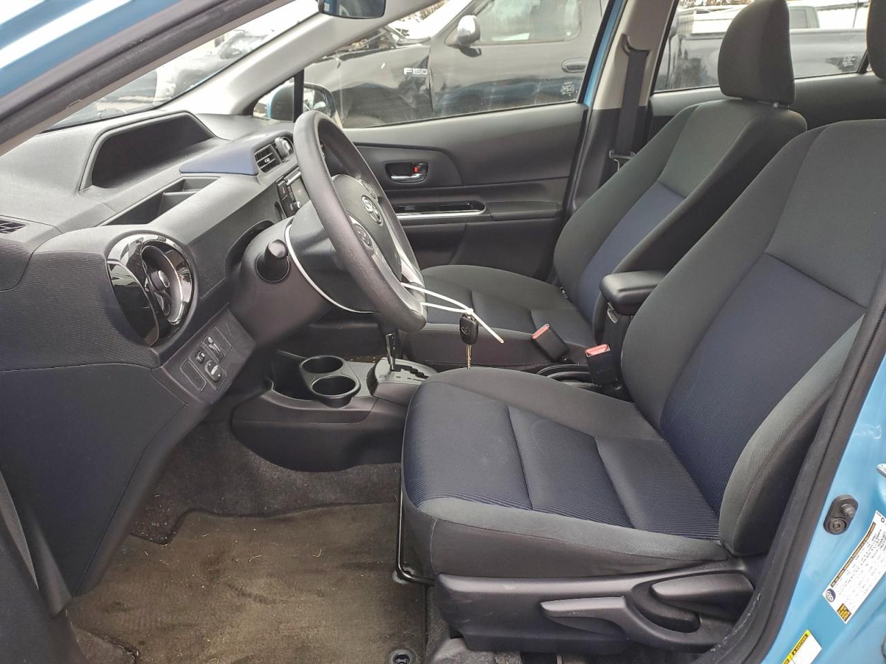 2015 Toyota Prius C VIN: JTDKDTB38F1093990 Lot: 94475345