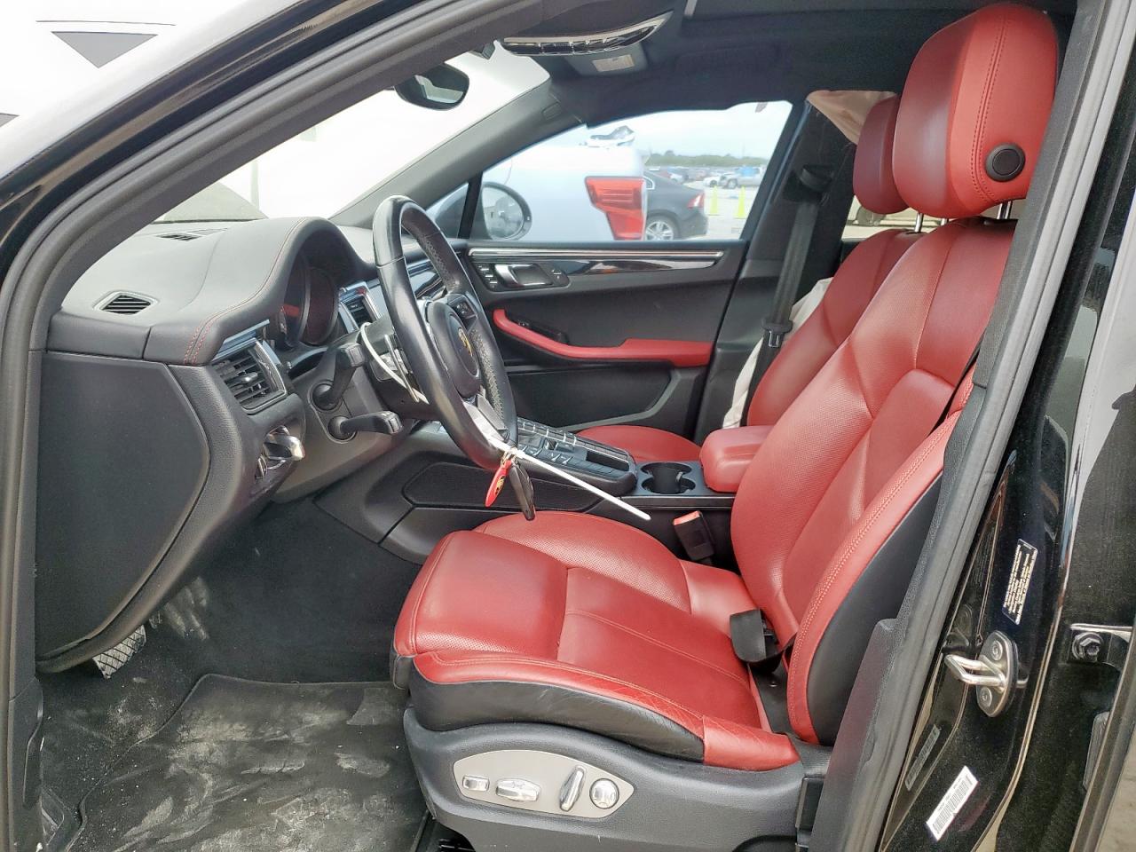 2016 Porsche Macan S VIN: WP1AB2A52GLB46587 Lot: 93404325