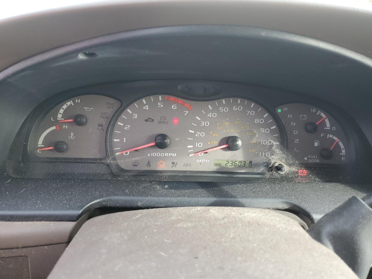 2003 Toyota Sequoia Sr5 VIN: 5TDZT34A73S156752 Lot: 92637085