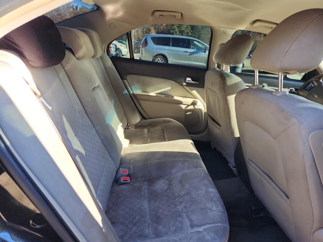 2010 Ford Fusion Se VIN: 3FAHP0HA3AR390045 Lot: 87484385